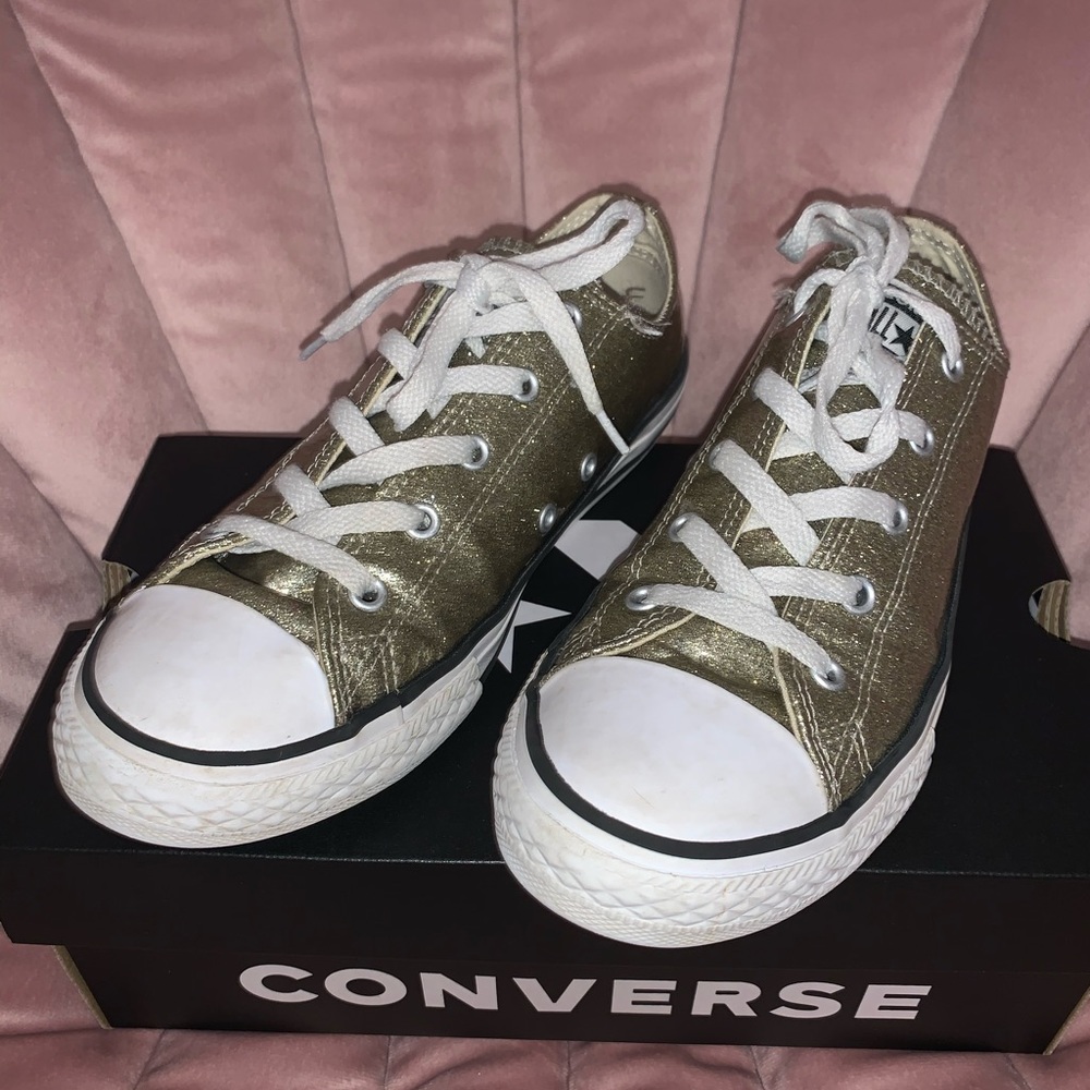 Girls Gold Converse